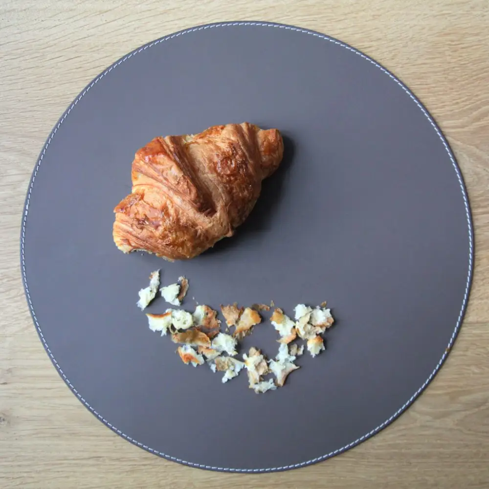 Bordbrikket Ø: 38 cm Brunt skinn