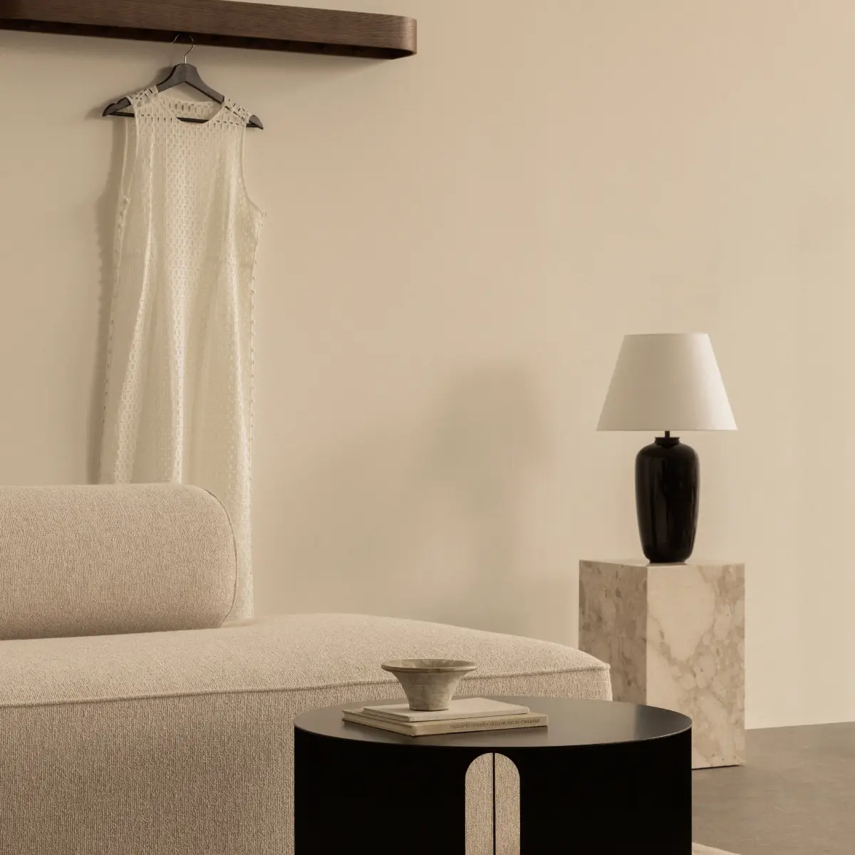 Torso bordlampe svart - H57 cm