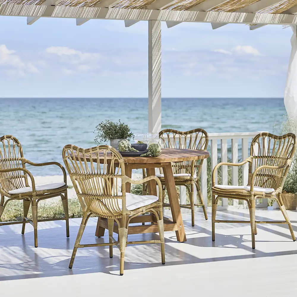 Margret armlenestol i kunstrotting antikk