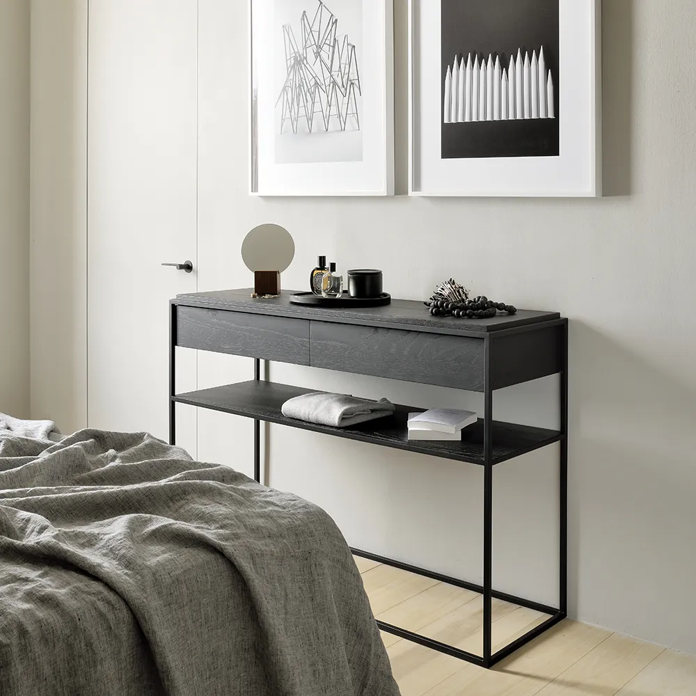 Monolit Konsollbord svart eik