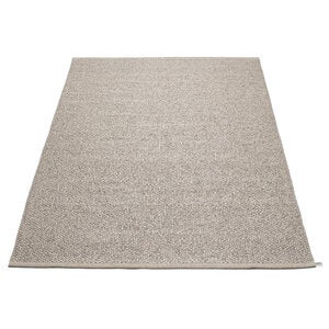 Svea matte 140x220 cm mud metallic / mud 