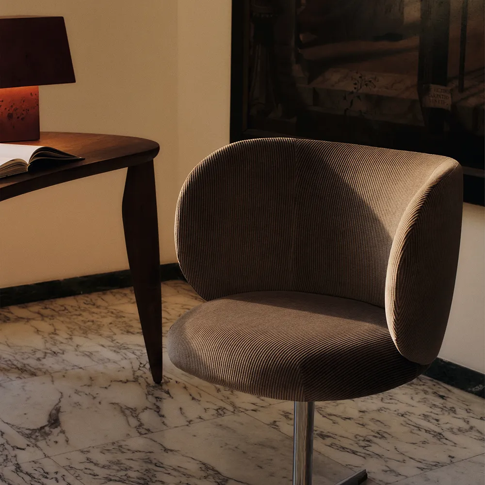 Bord Feve i Valnøtt