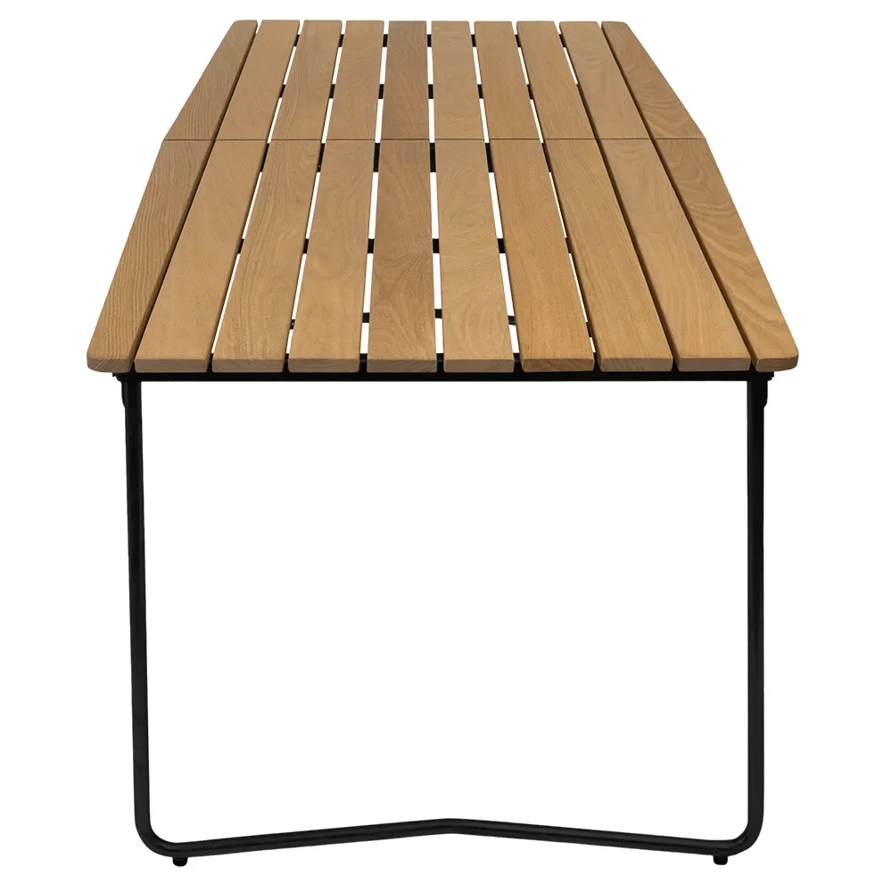 Spisebord B31 230 Oljet eik / svart understell