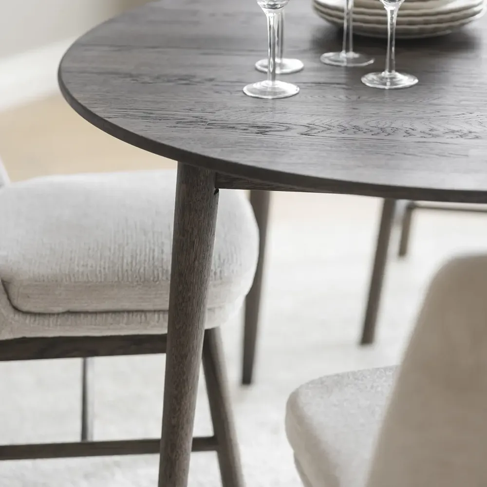 Tyler spisebord Ø120-165 cm brun eik