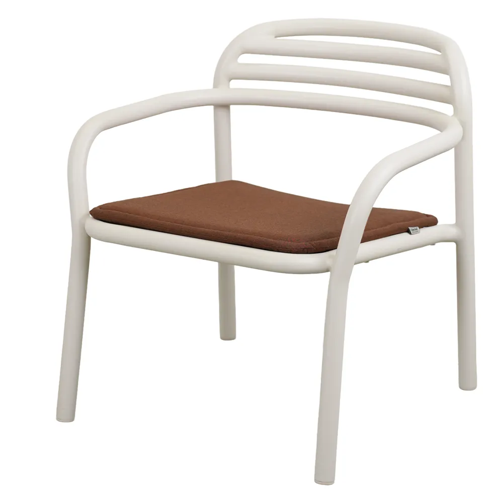 Bliss lenestol sittepute Desert red, Delight