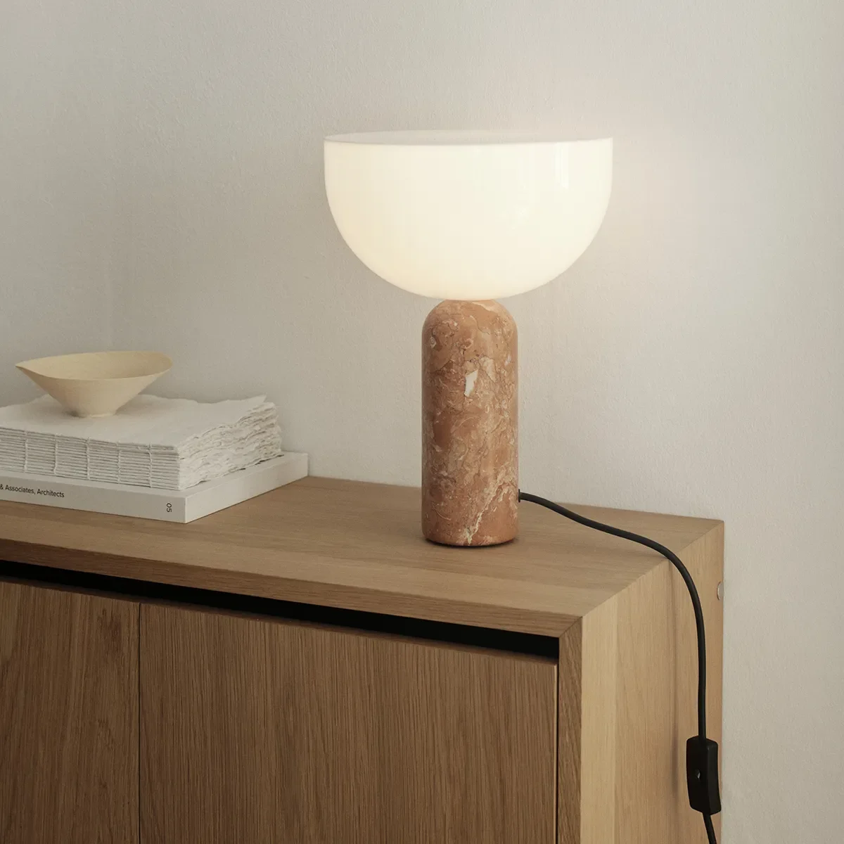 Kizu Bordlampe Small Sort Marble EU