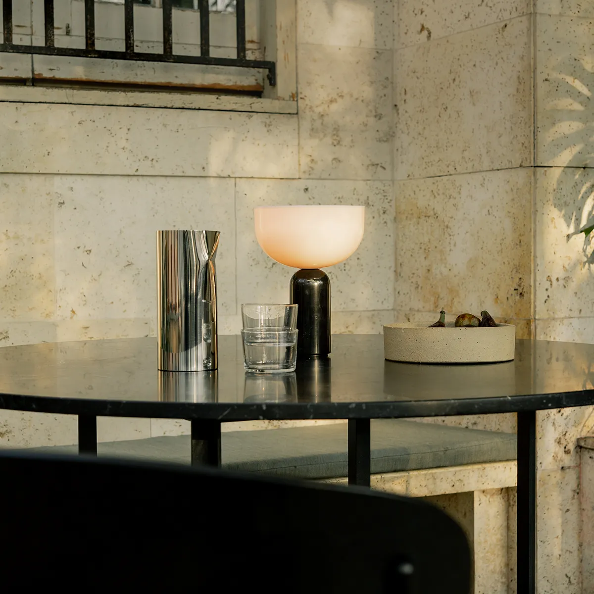 Kizu Bærbar bordlampe Sort Marble