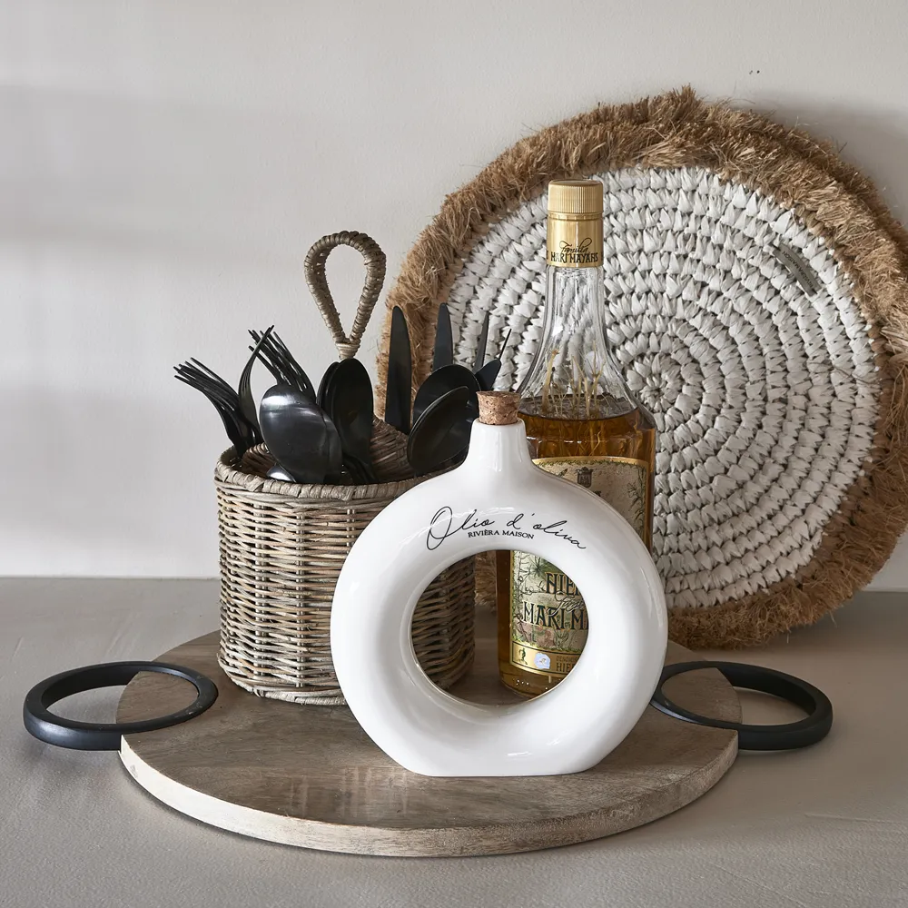 Håndlaget Eddik- og oljeflaske Olio D'Oliva Off White