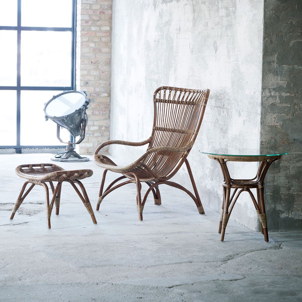 Monet Fotskammel Rotting Taupe