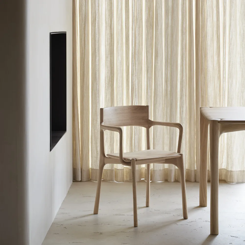 PI Spisestol med armlener Eik