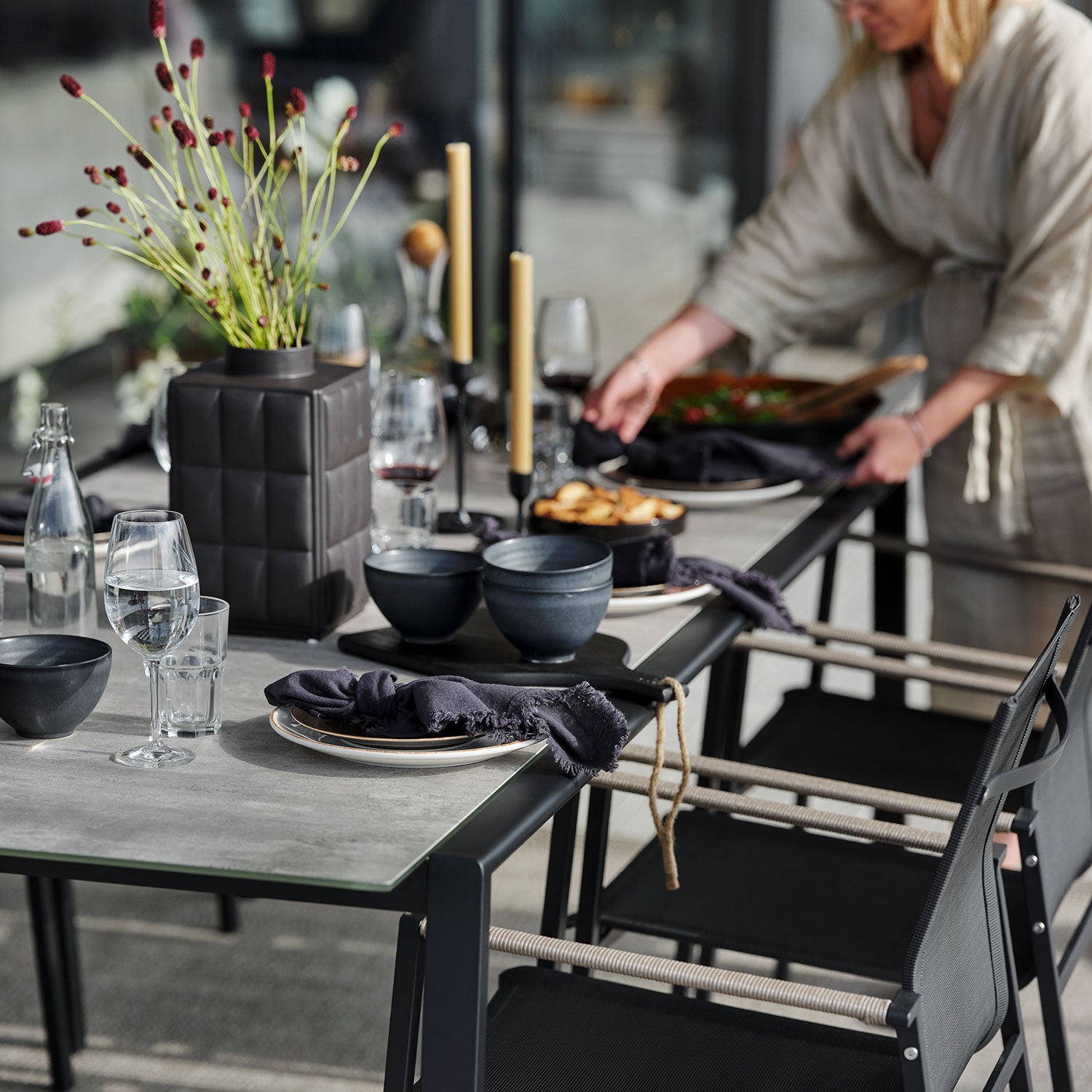 Lyra spisebord 100 x 220 cm med glass Brafab