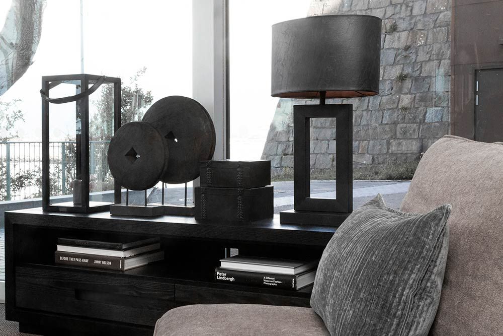 Hunter TV-benk 120 cm svart Artwood