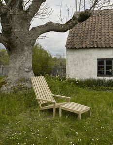 Between Lines Fotskammel Teak