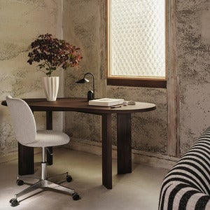 Tarn Skrivebord - Dark Stained Beech