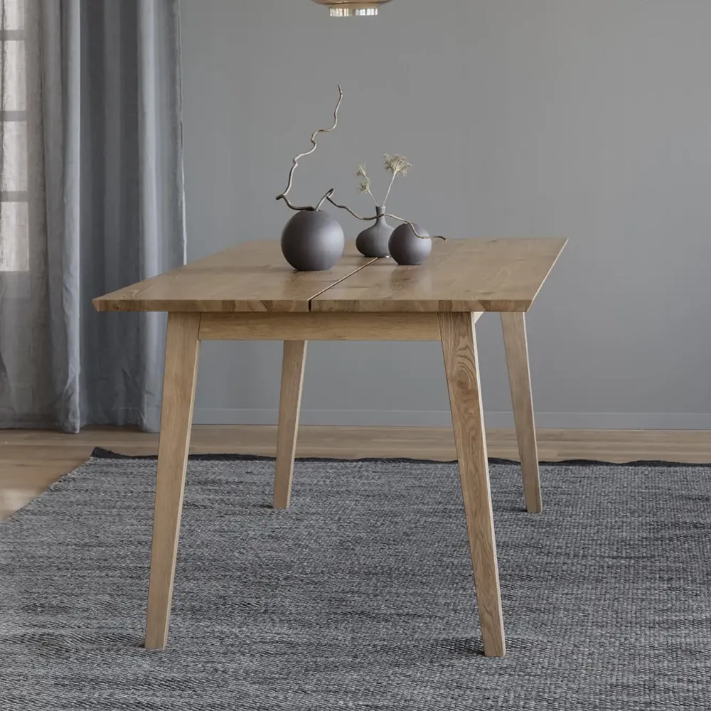 Melfort spisebord 180x90 cm eik