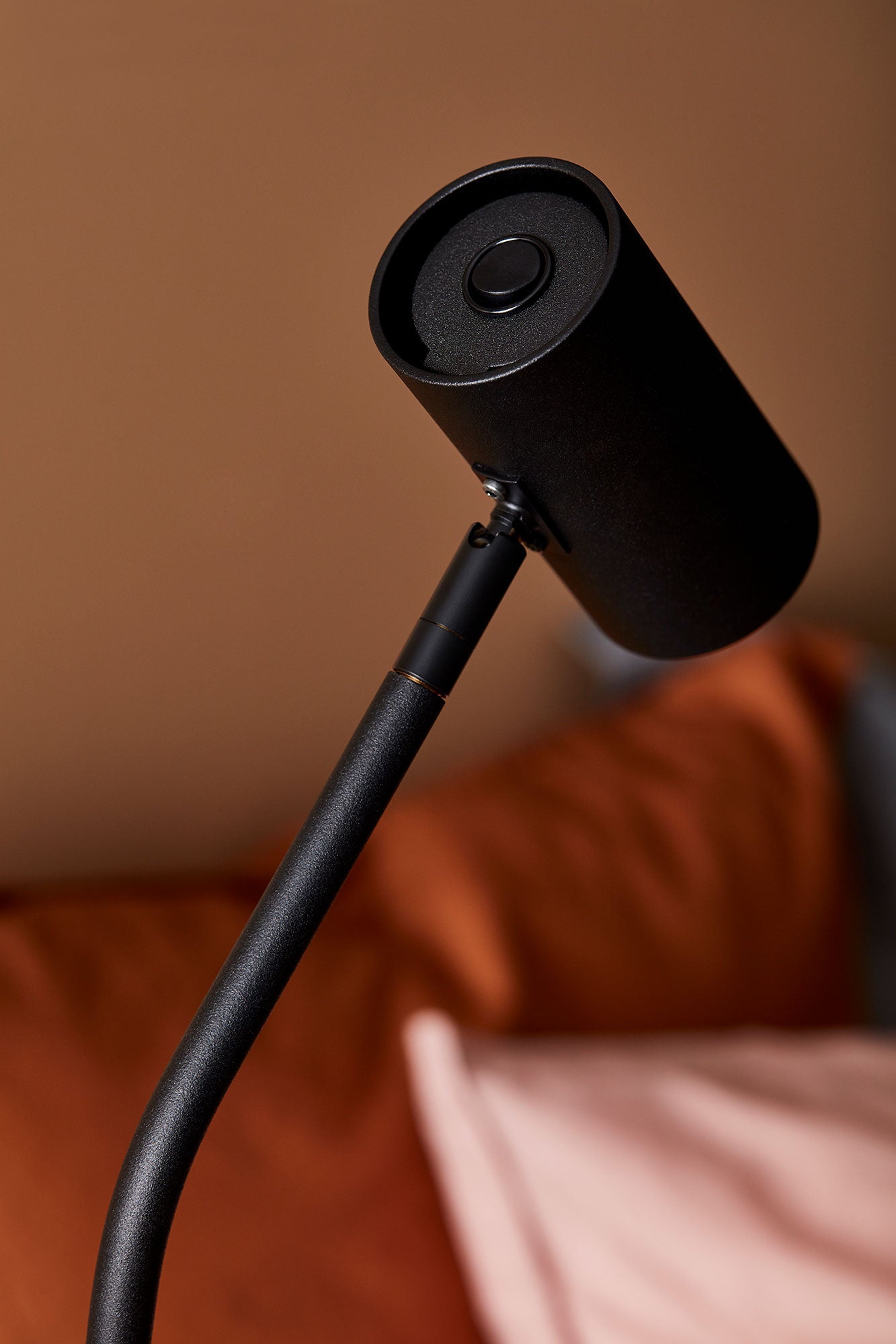 Tyson gulvlampe hvit struktur Gu10