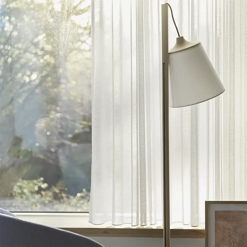 Pull gulvlampe - Eik/Hvit