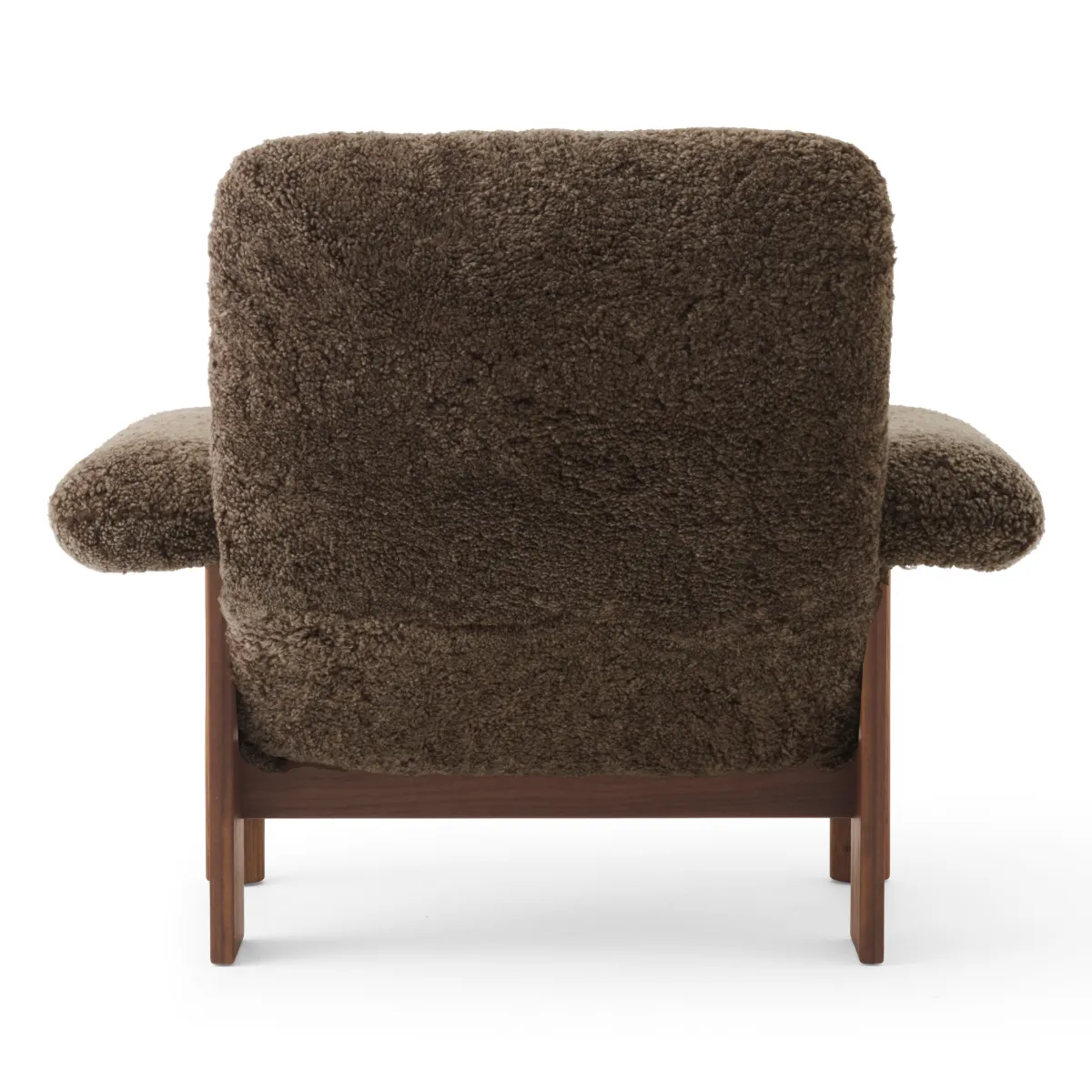 Brasilia loungestol helpolstret høy rygg firbent understell massiv valnøtt Sheepskin Nevotex Root