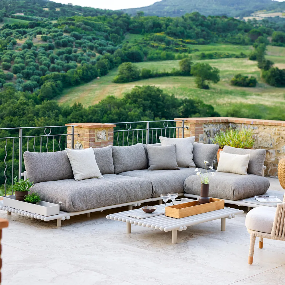 Sticks sofa m/ sjeselong Alu/light brown