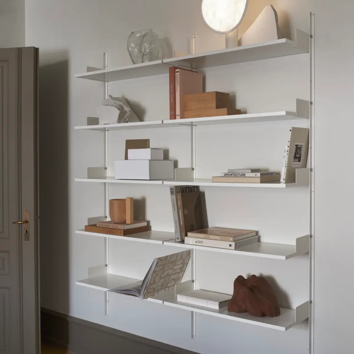 New Works bibliotekshylle Hvit/Hvit
