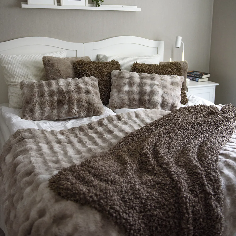 Misty pyntepute 40x60 cm Sand