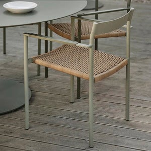 DK Stol med armlene nordic green