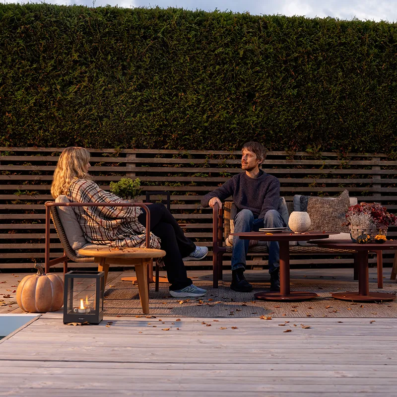 Motty 2-seter sofa     Zin Red / Teddy Beige