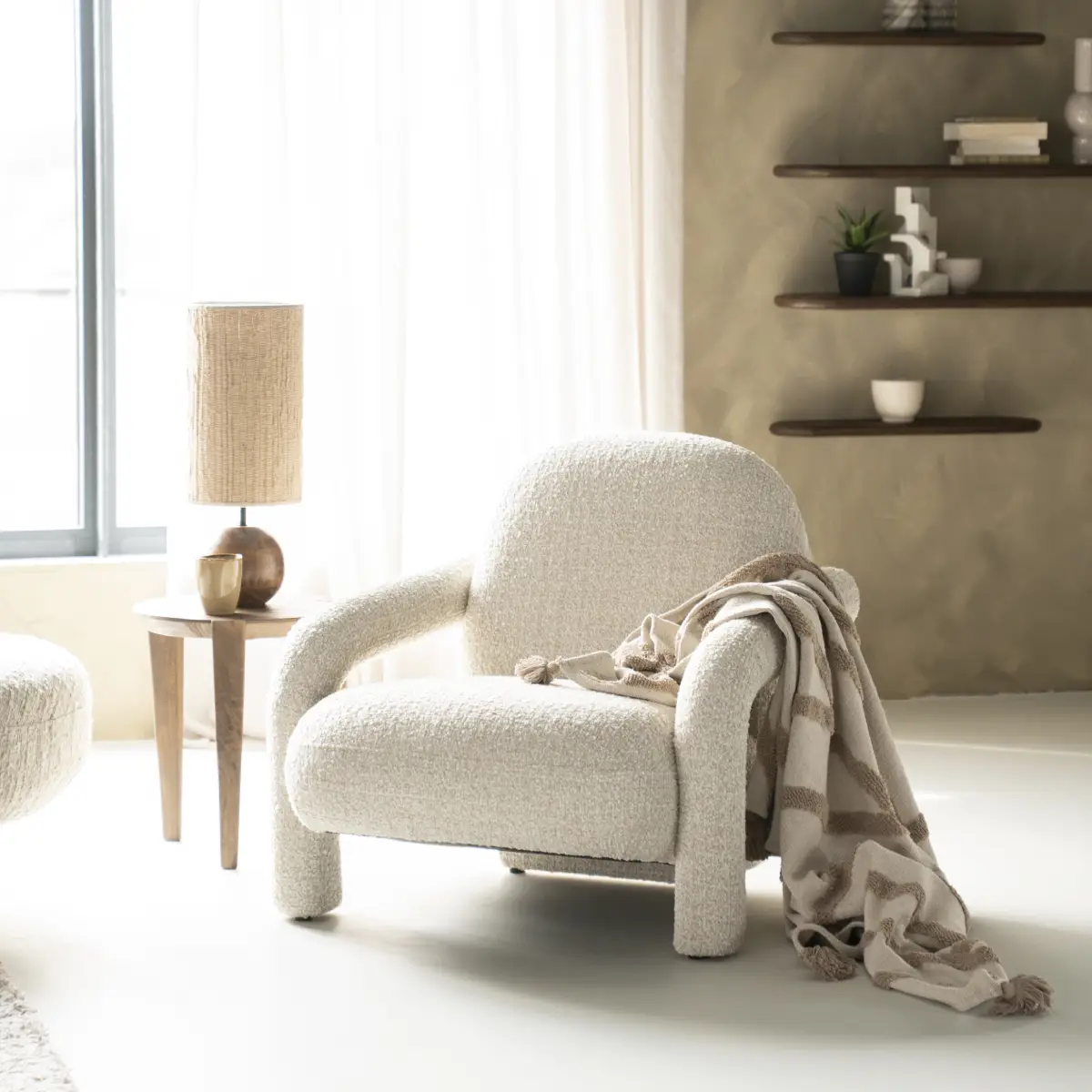 Monica Lenestol - beige Asti