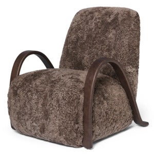 Buur Lenestol Sheepskin - Dark Stained/Sahara