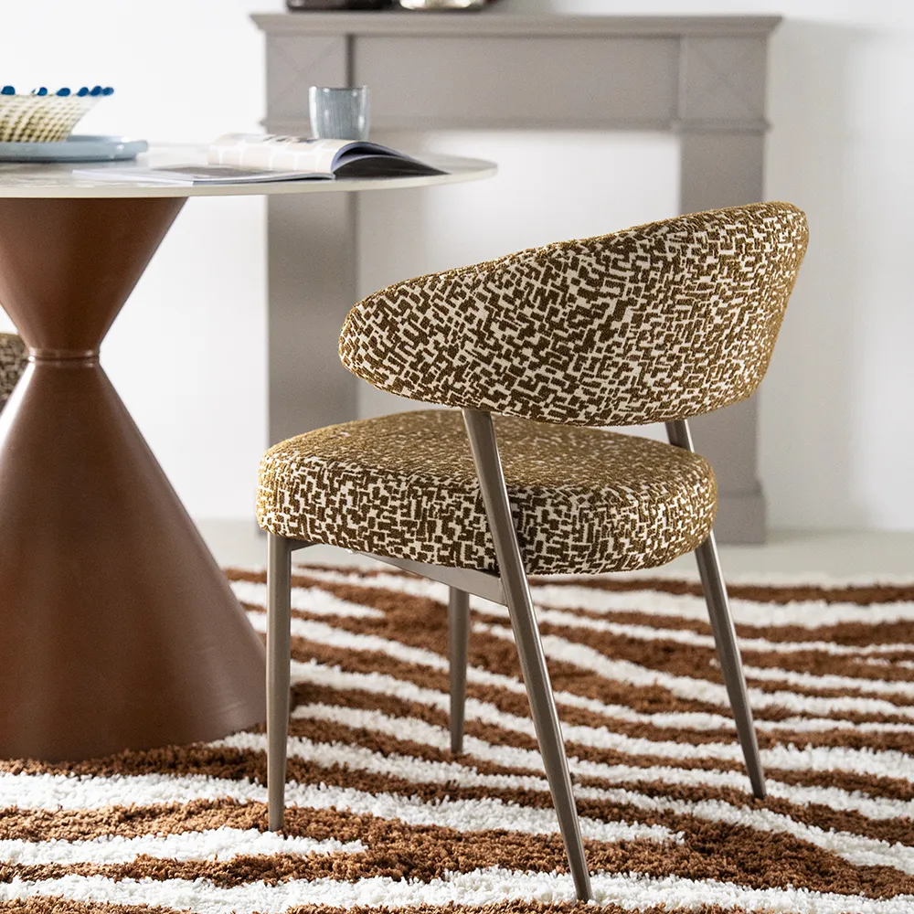 Spisestol Miso Brown med armlener