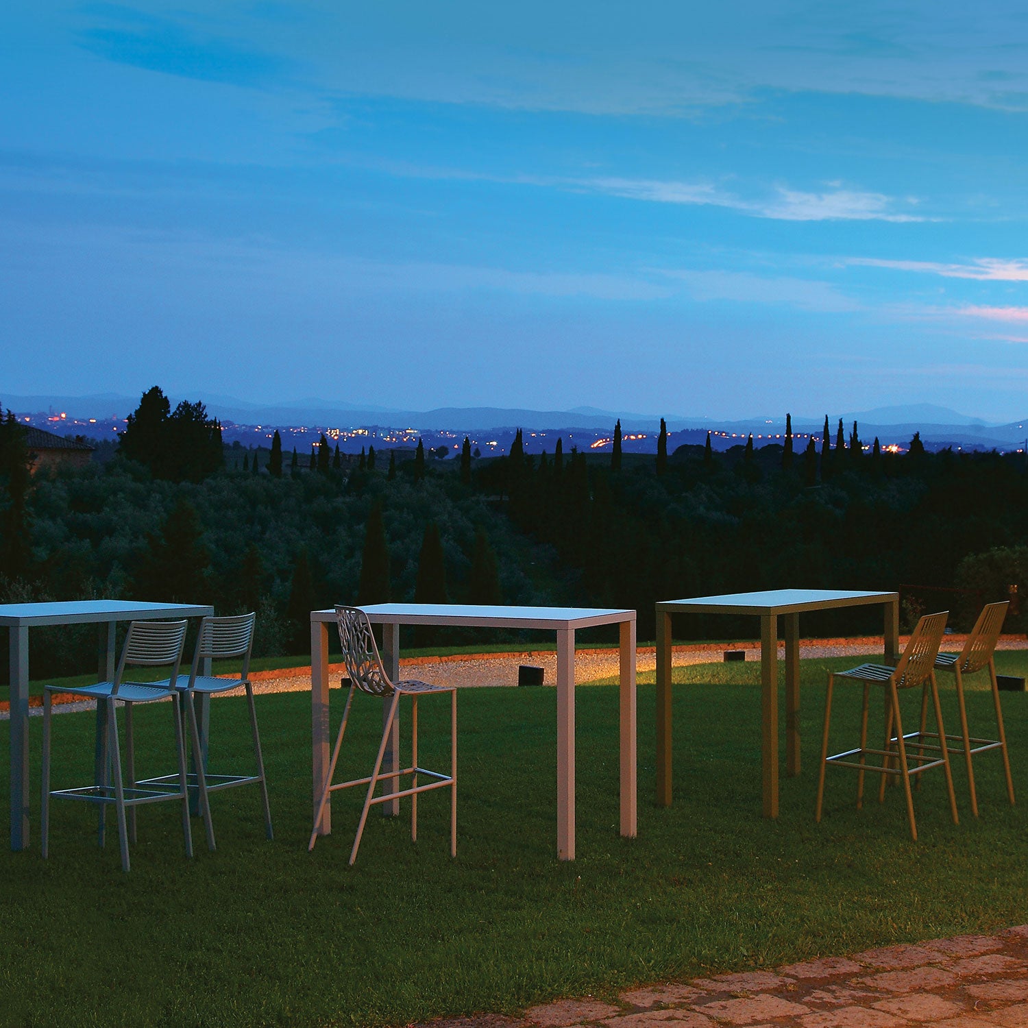 Rion barkrakk 65 cm med høy rygg Hvit