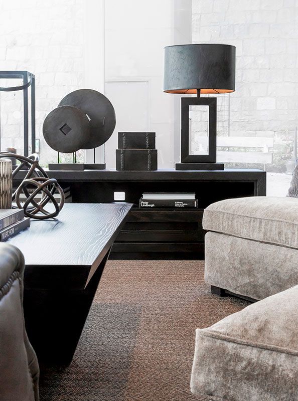 Troya Decor L Svart Artwood