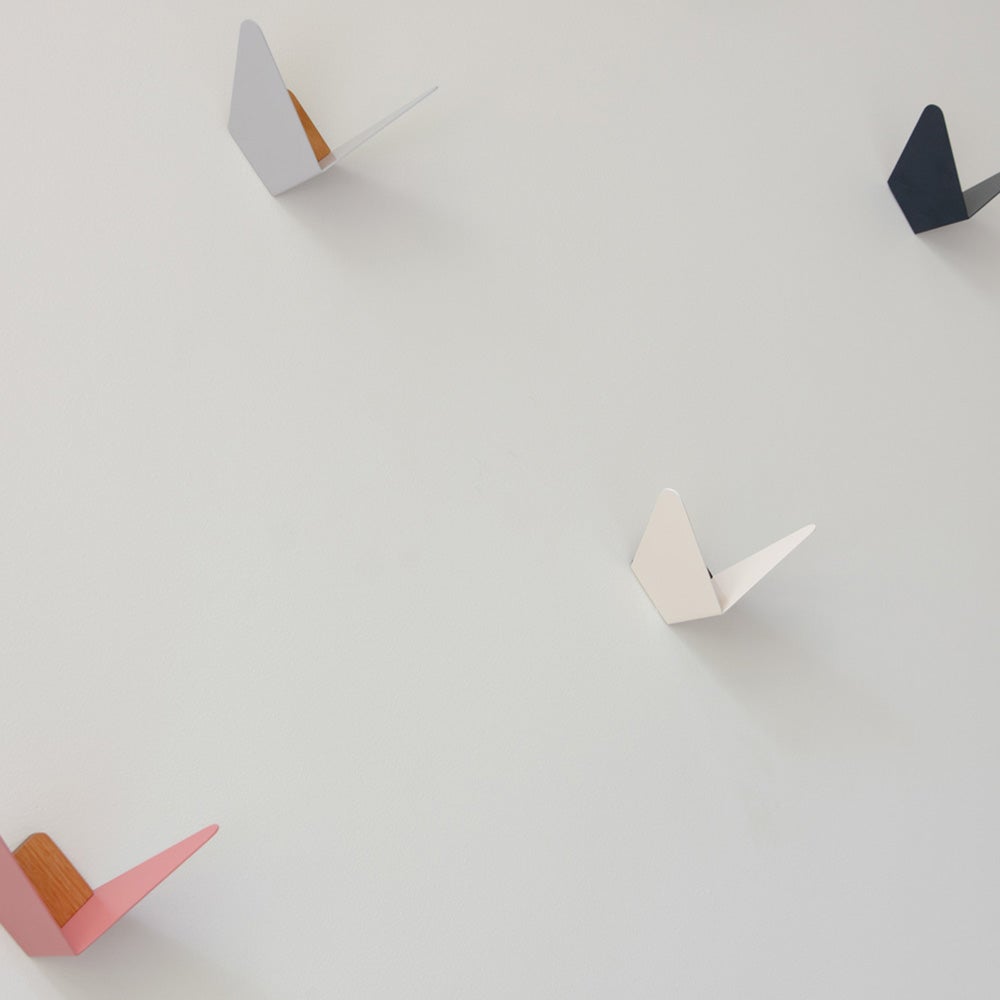 Butterflies Krok Pearl White