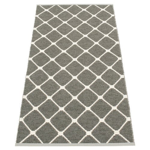 Re matte 70x160 cm charcoal / vanilla 