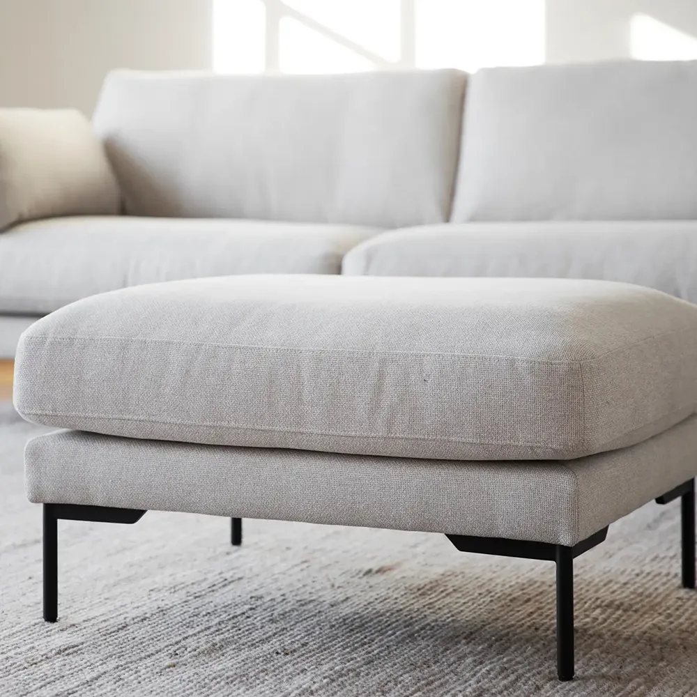 Corwin Fotpall stoff Rita lys beige