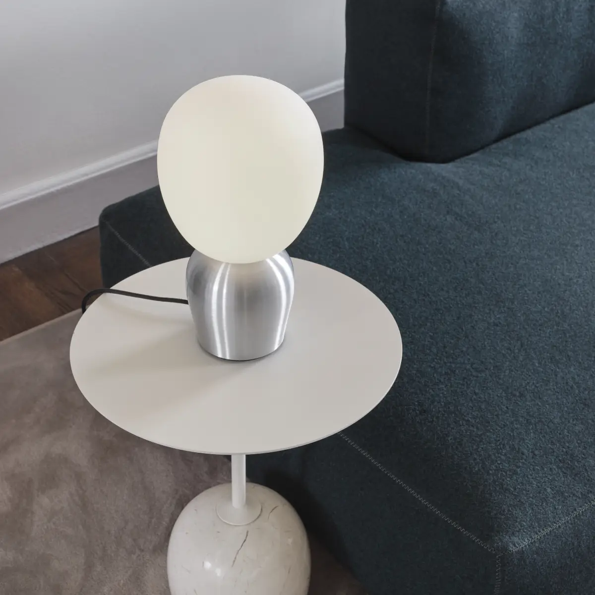  Bordlampe Ø18,4 x H33,5 cm Metall/glass Børstet aluminium