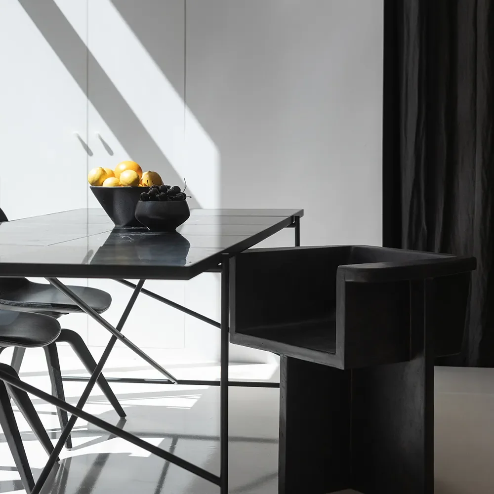 Brutus spisestuestol - Kaffe