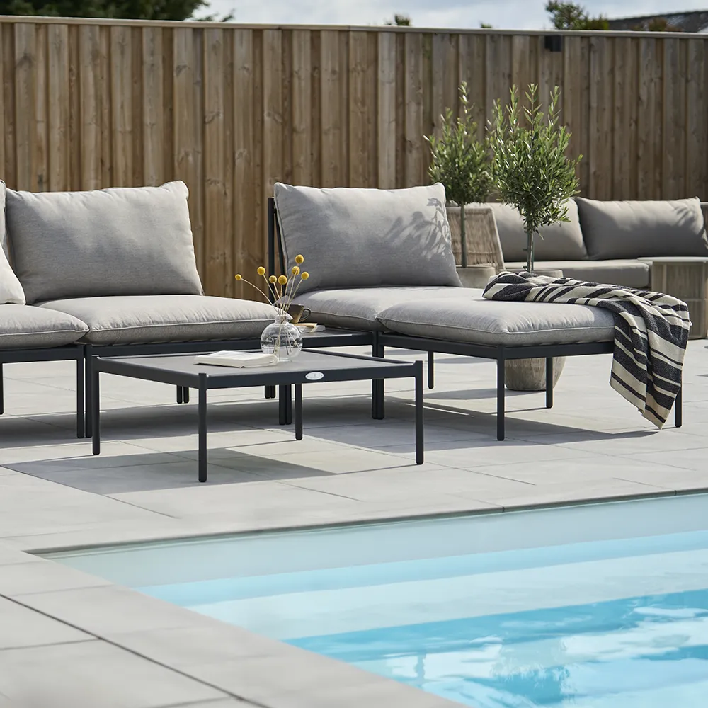 Bolmsö Ottoman Svart