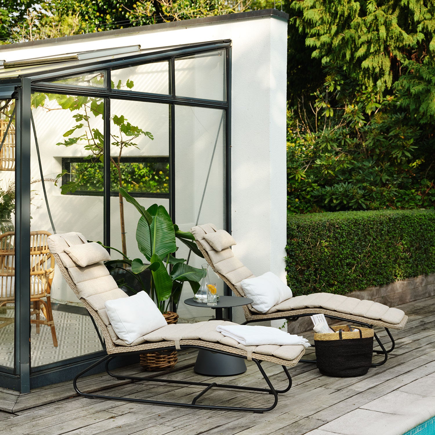 Akleja solseng beige med pute Brafab