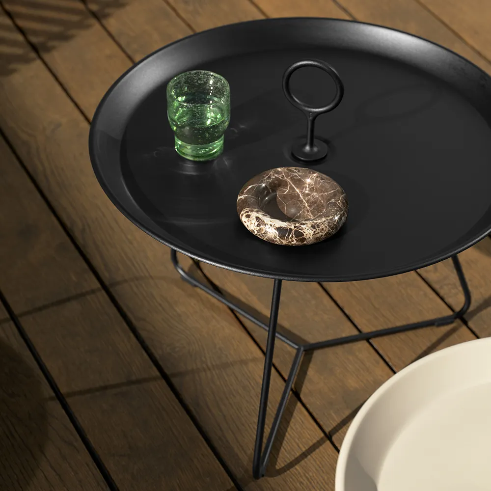 Sidebord med øyer 57,5 cm Svart