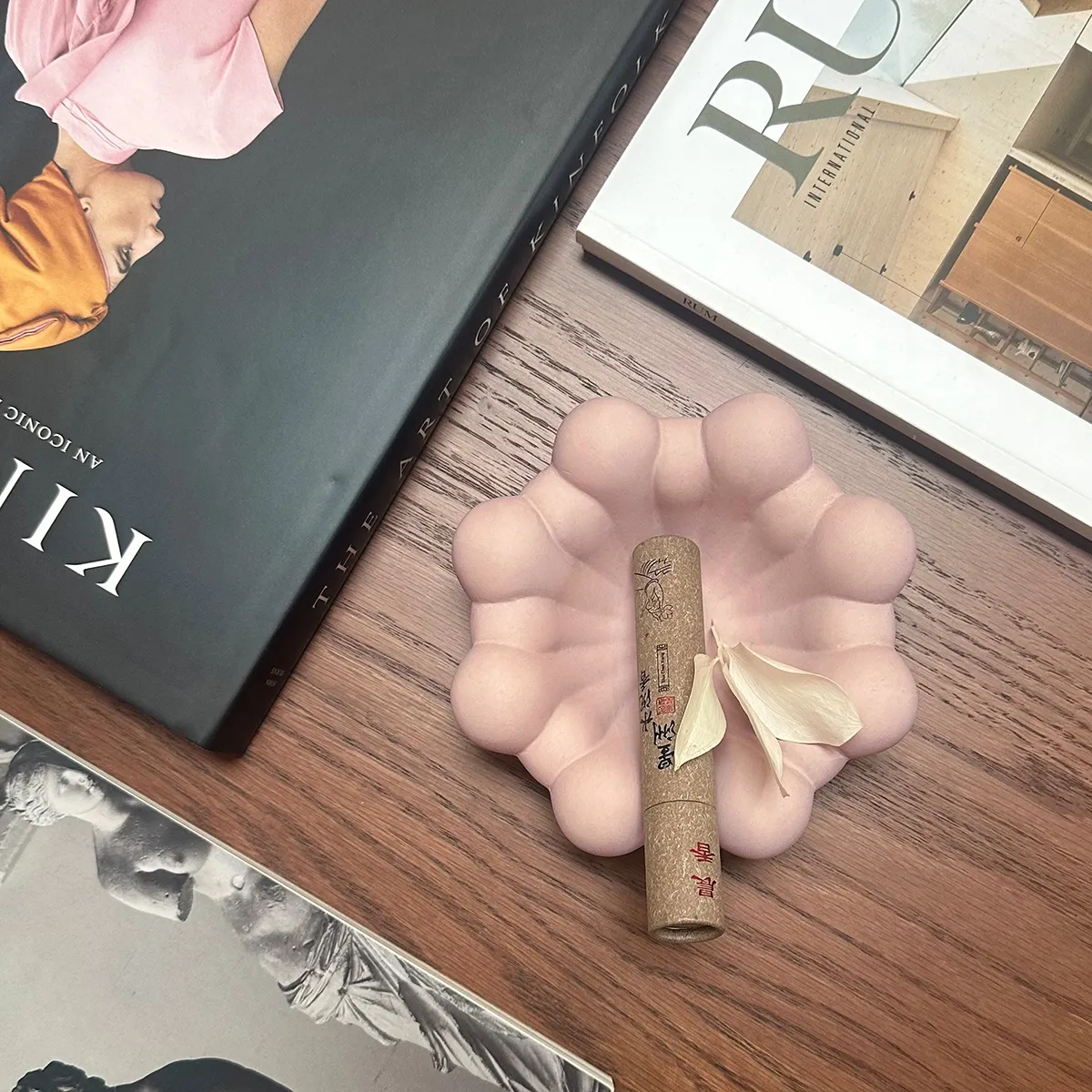 Håndlaget Dekorasjonsskål Bloom Rose Ø 15,5 cm