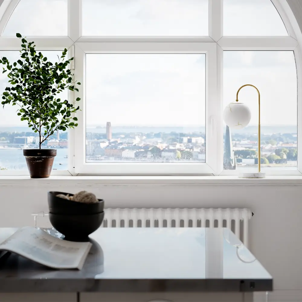 Bellagio bordlampe H60cm messing/hvit