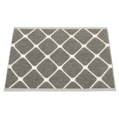 Re matte 70x60 cm charcoal / vanilla 