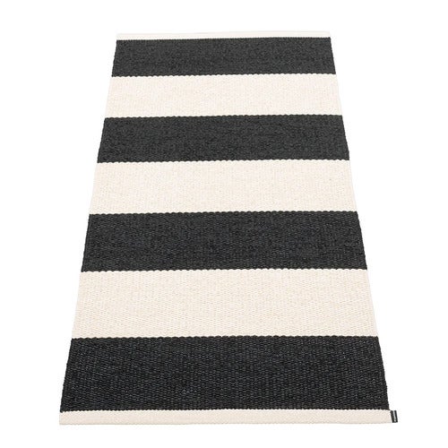 Bob teppe Black/Vanilla 70 x 150 cm