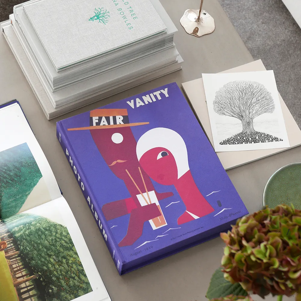 Photo Album Vanity Fair - August 1929 Cover