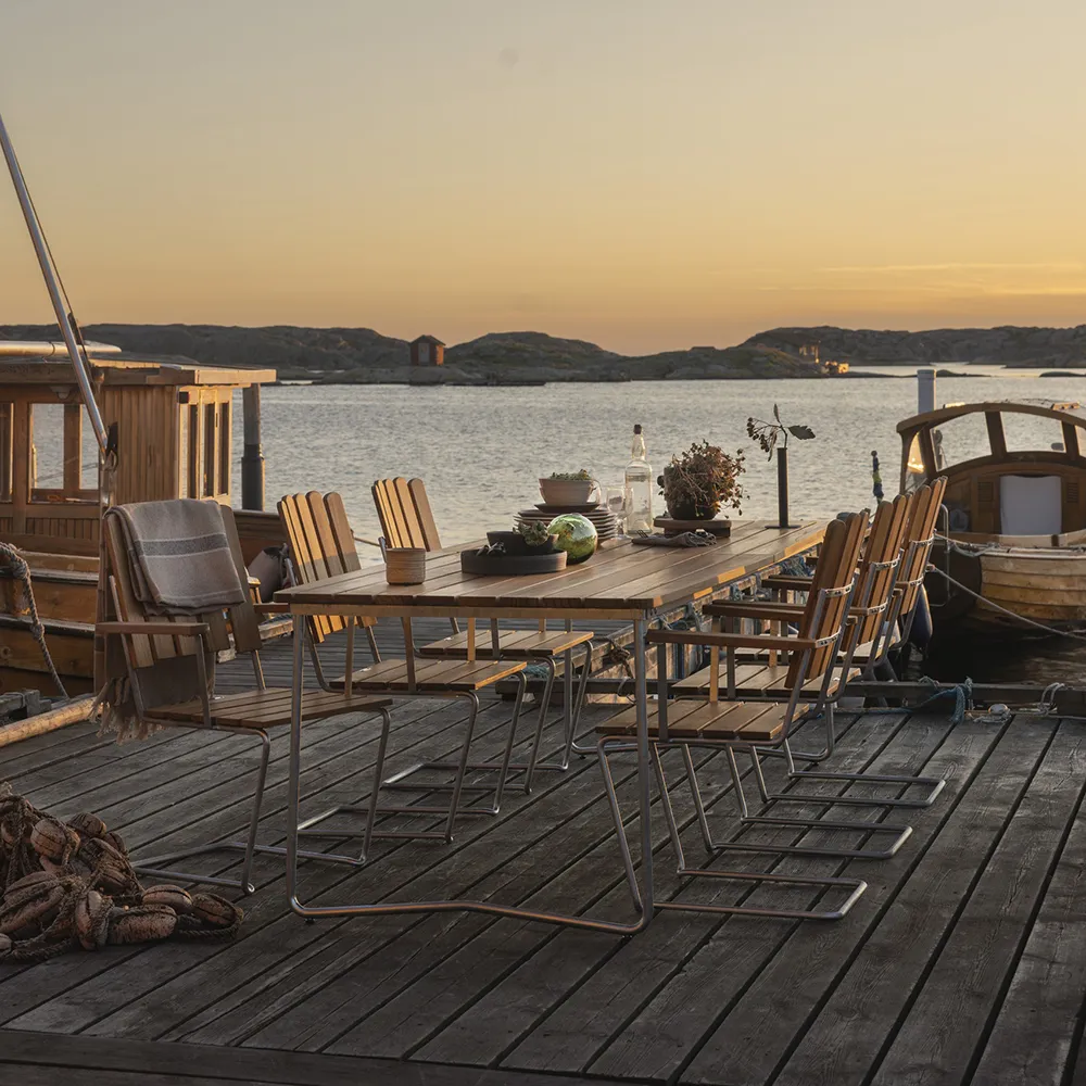 Spisebord B31 230 Oljet eik / varmgalvanisert understell