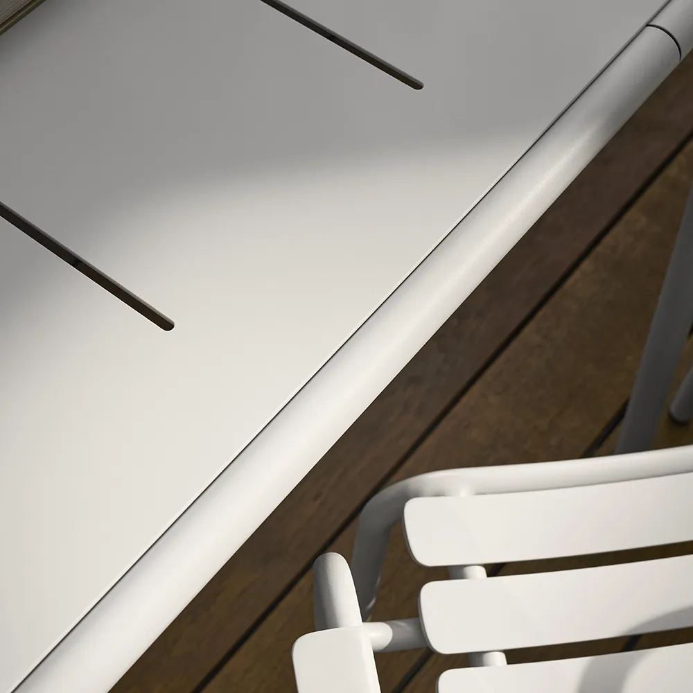 ALUA Lenestol 
off-white