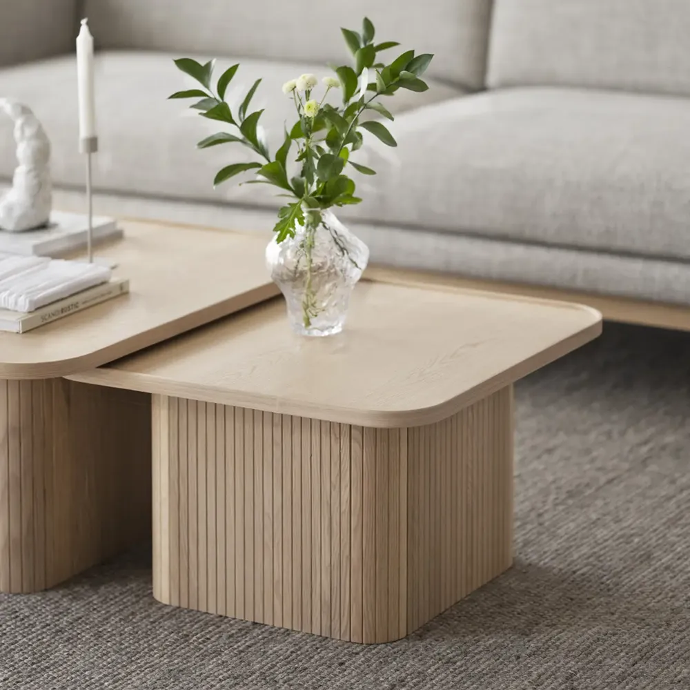 Sullivan salongbord 80x80 cm hvitpigmenterad