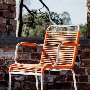 Mya armlenestol orange 