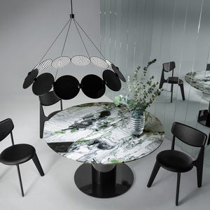 Slab spisestol polstret svart